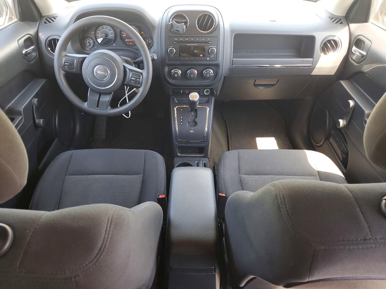 2015 JEEP PATRIOT SPORT photo 15