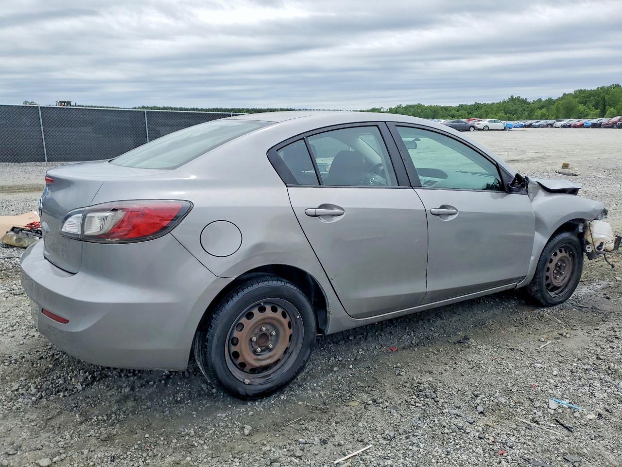2013 MAZDA 3 I photo 7