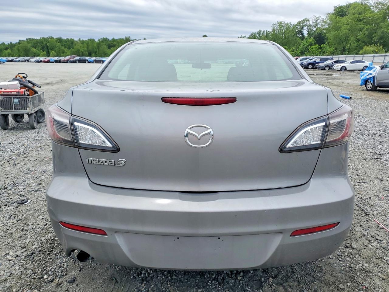 2013 MAZDA 3 I photo 16