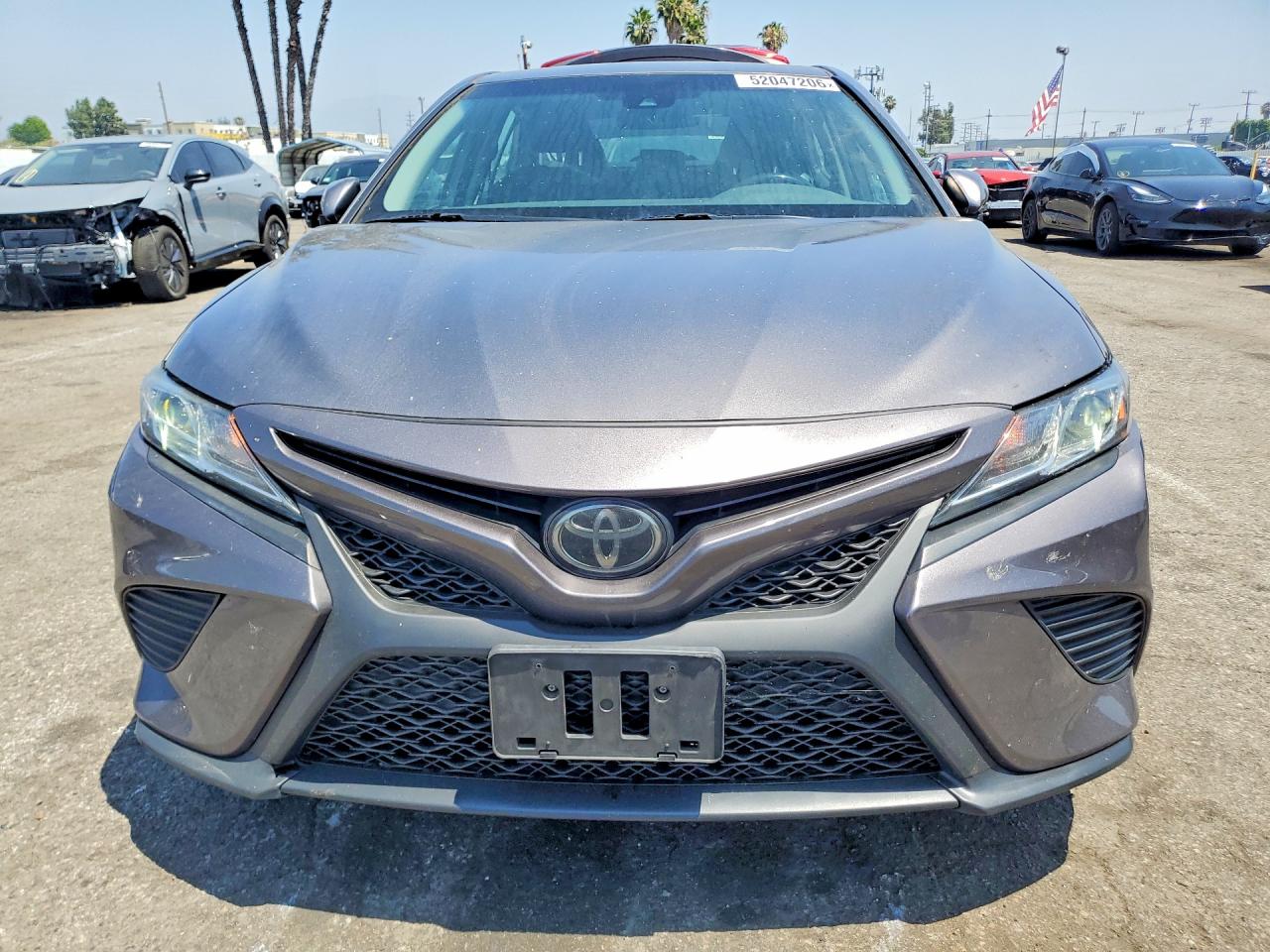 2018 TOYOTA CAMRY SE photo 13