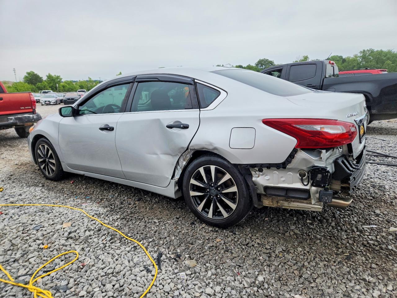 2018 NISSAN ALTIMA 2.5 SV photo 3