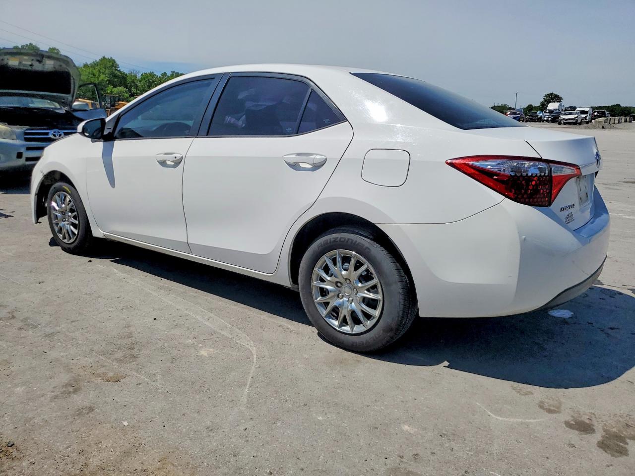 2016 TOYOTA COROLLA L photo 4