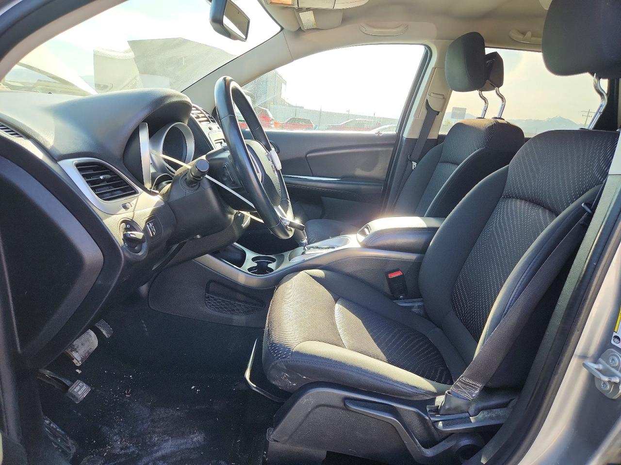 2017 DODGE JOURNEY SE photo 19