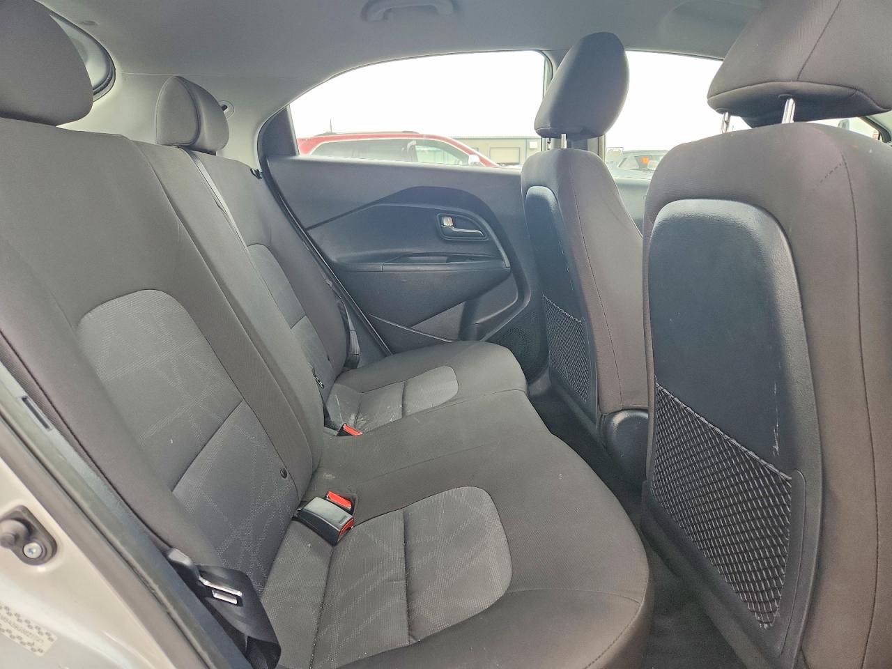 2016 KIA RIO LX photo 19