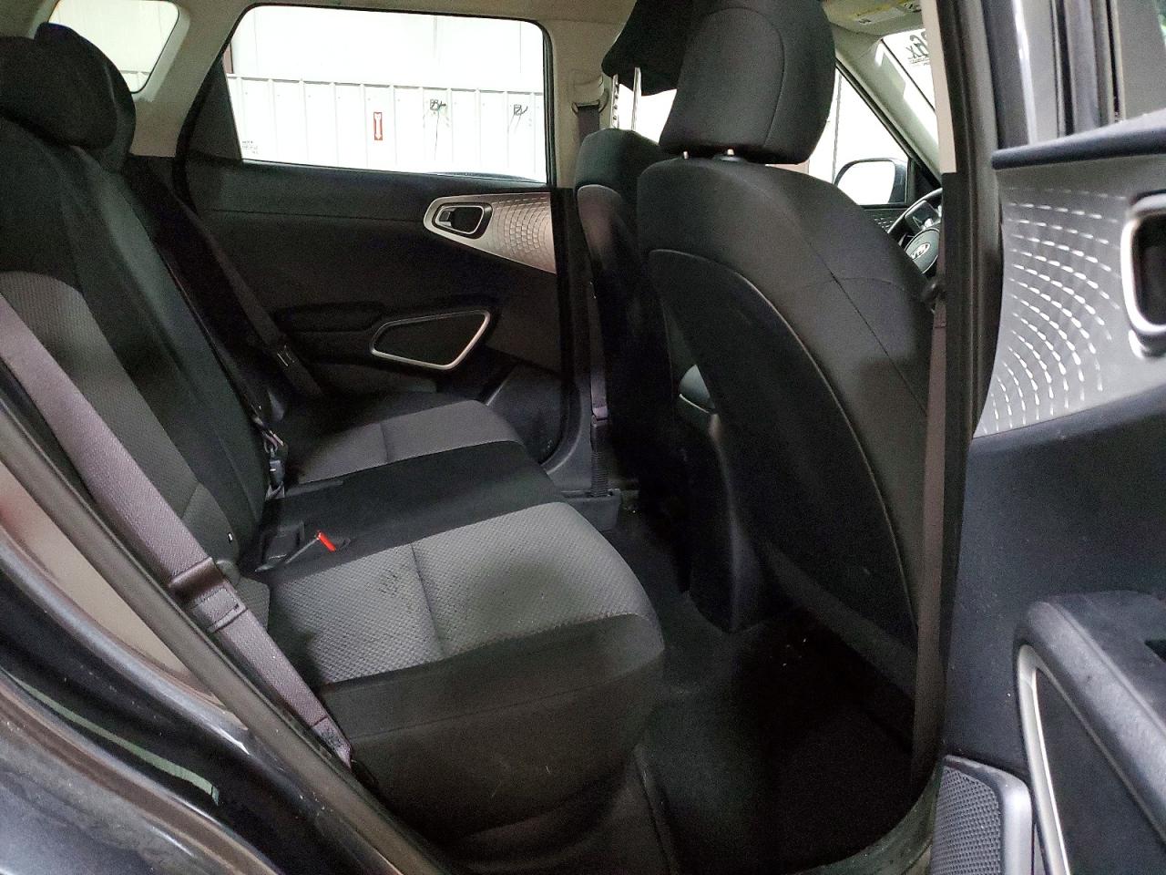 2021 KIA SOUL LX photo 21
