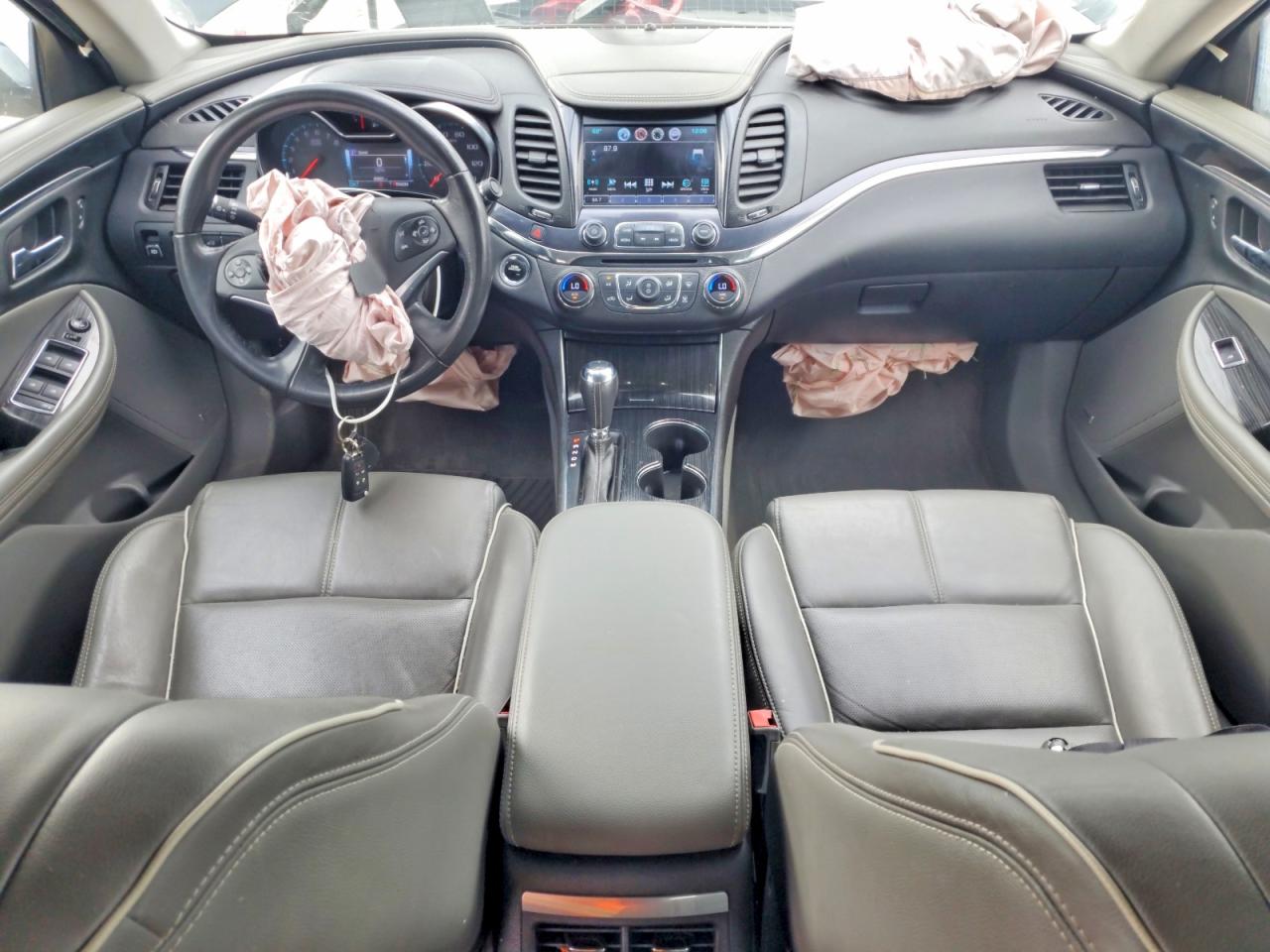 2018 CHEVROLET IMPALA PREMIER photo 15