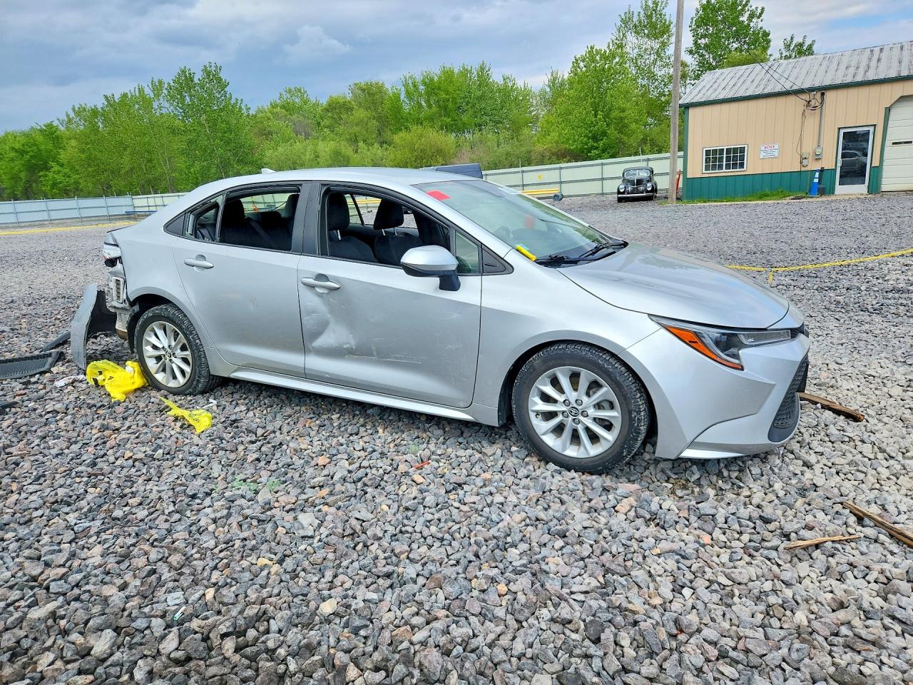 2020 TOYOTA COROLLA LE photo 10