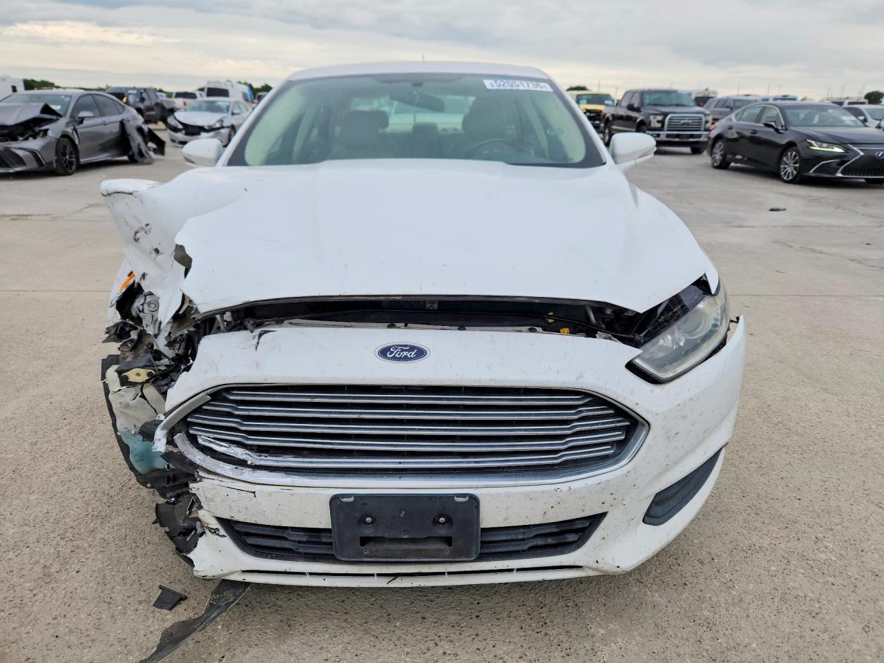 2014 FORD FUSION SE photo 5