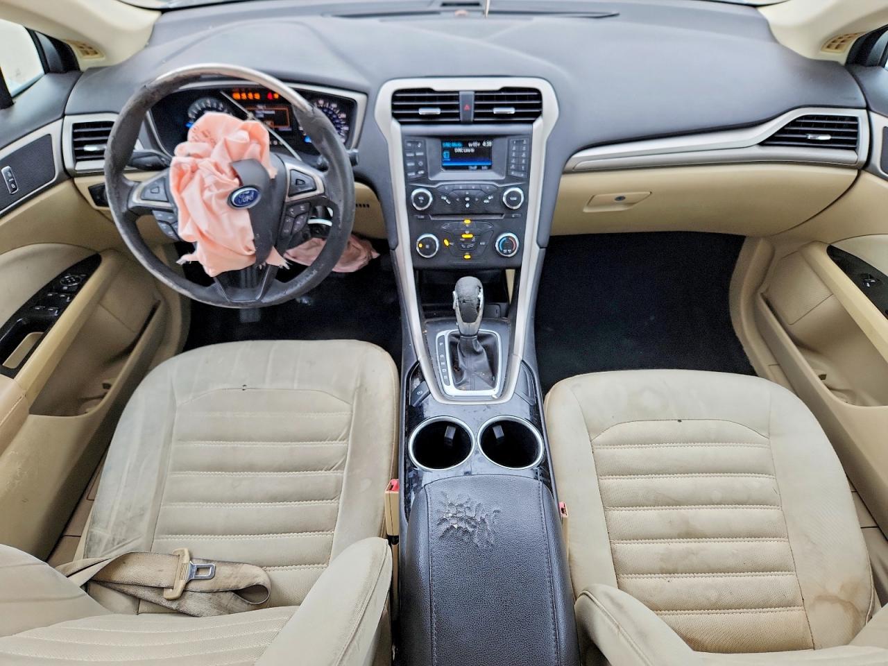 2014 FORD FUSION SE photo 8