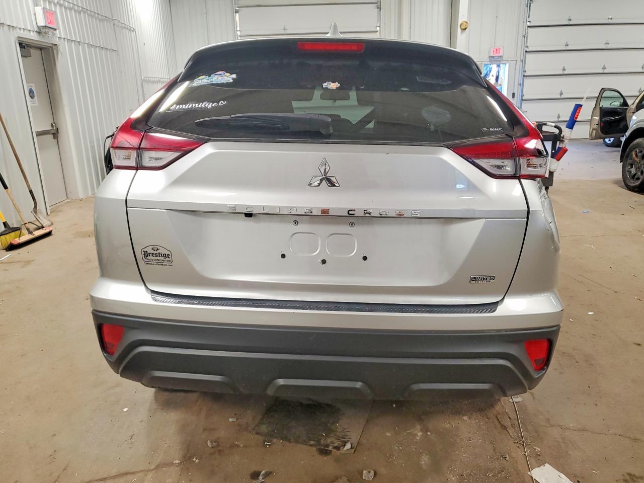 2024 MITSUBISHI ECLIPSE CROSS LE photo 6