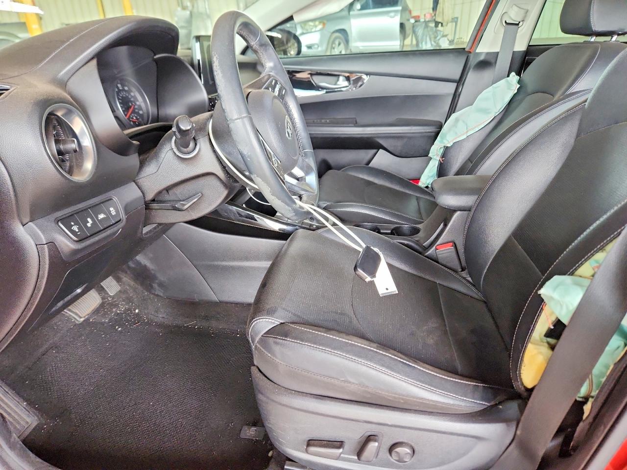 2019 KIA FORTE EX photo 13