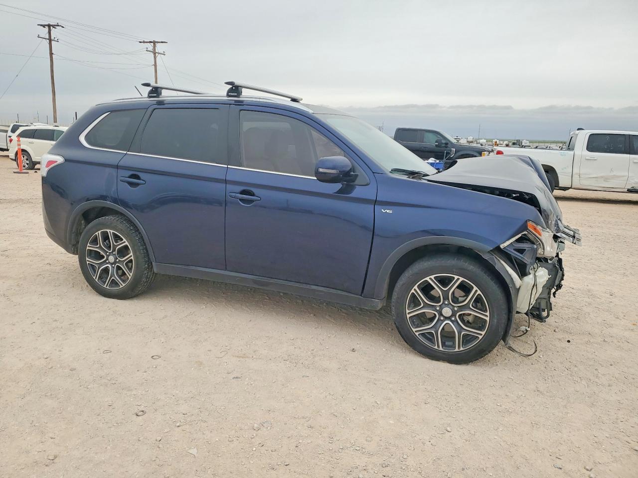 2015 MITSUBISHI OUTLANDER GT photo 7