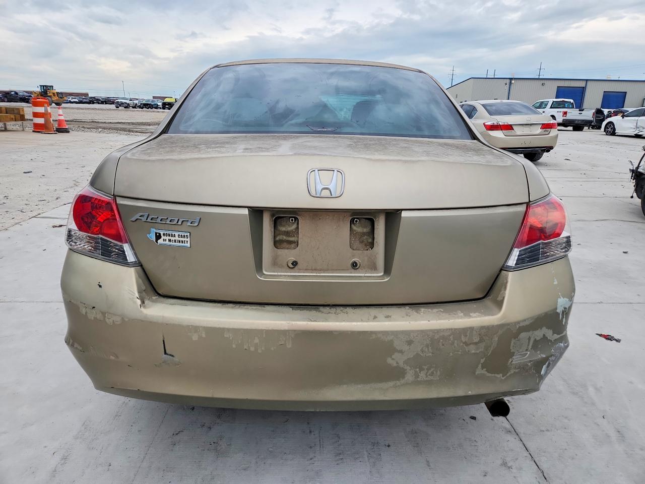 2008 HONDA ACCORD LX photo 11
