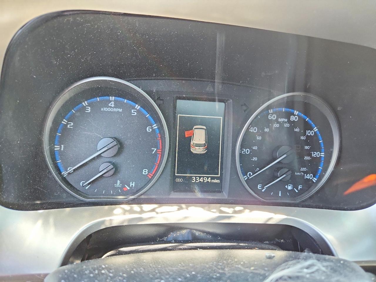 2018 TOYOTA RAV4 XLE photo 17
