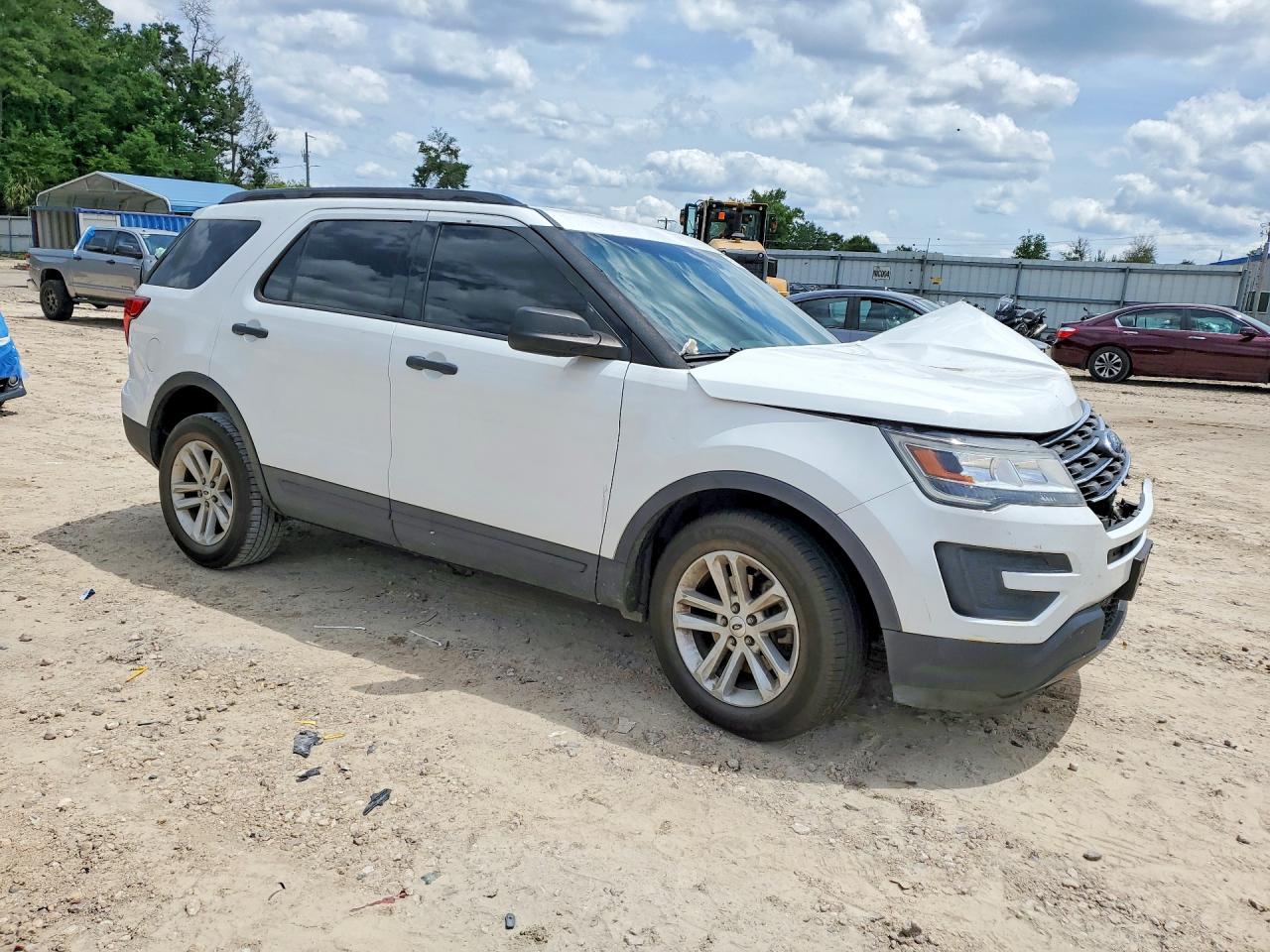 2017 FORD EXPLORER photo 7
