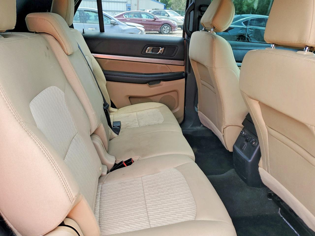 2017 FORD EXPLORER photo 21