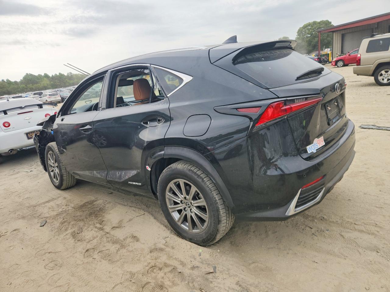 2020 LEXUS NX 300H photo 3
