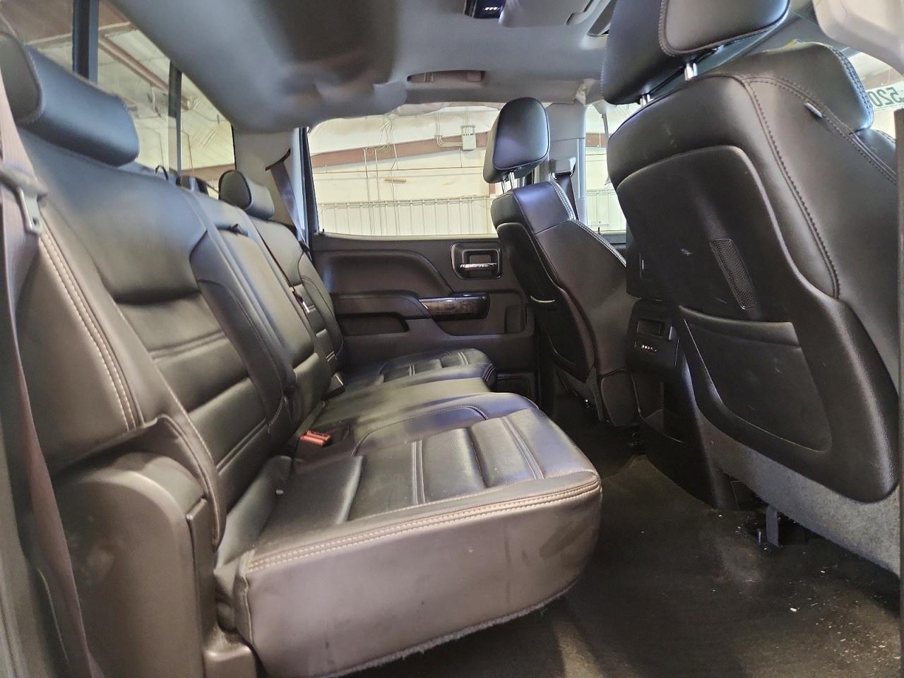 2015 GMC SIERRA K2500 DENALI photo 19