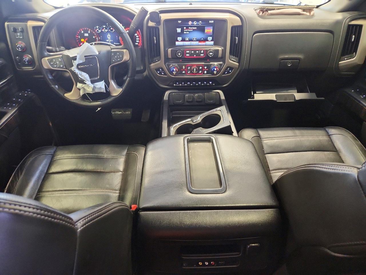 2015 GMC SIERRA K2500 DENALI photo 15