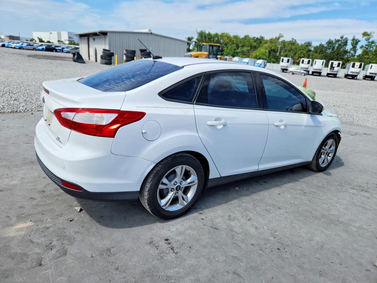 2014 FORD FOCUS SE photo 7
