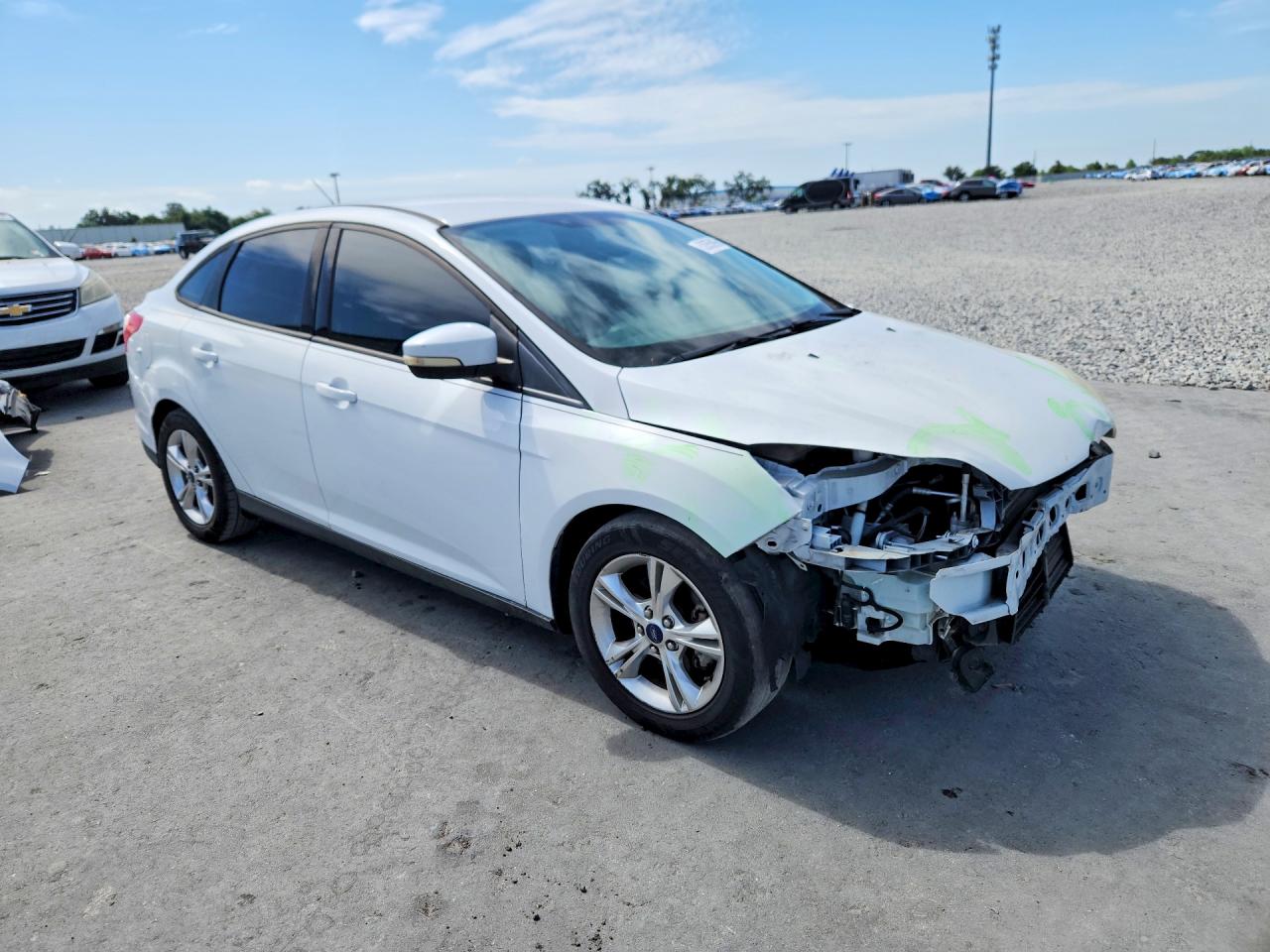 2014 FORD FOCUS SE photo 10