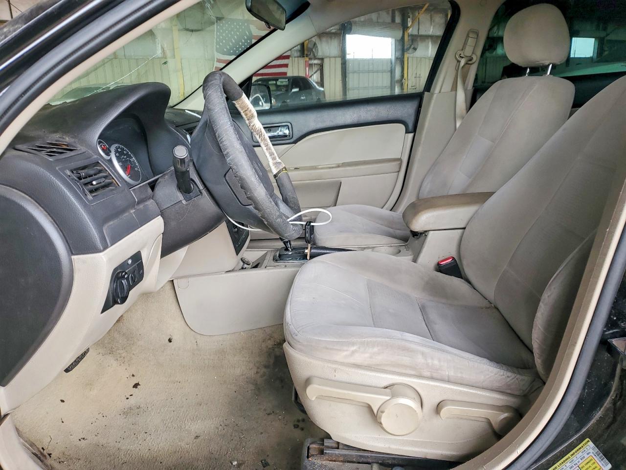 2007 FORD FUSION SE photo 19