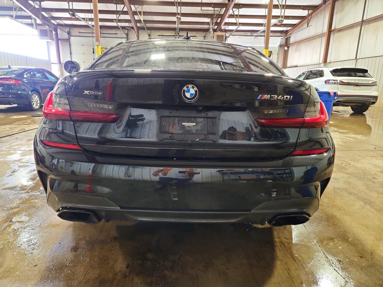 2022 BMW M340XI photo 11