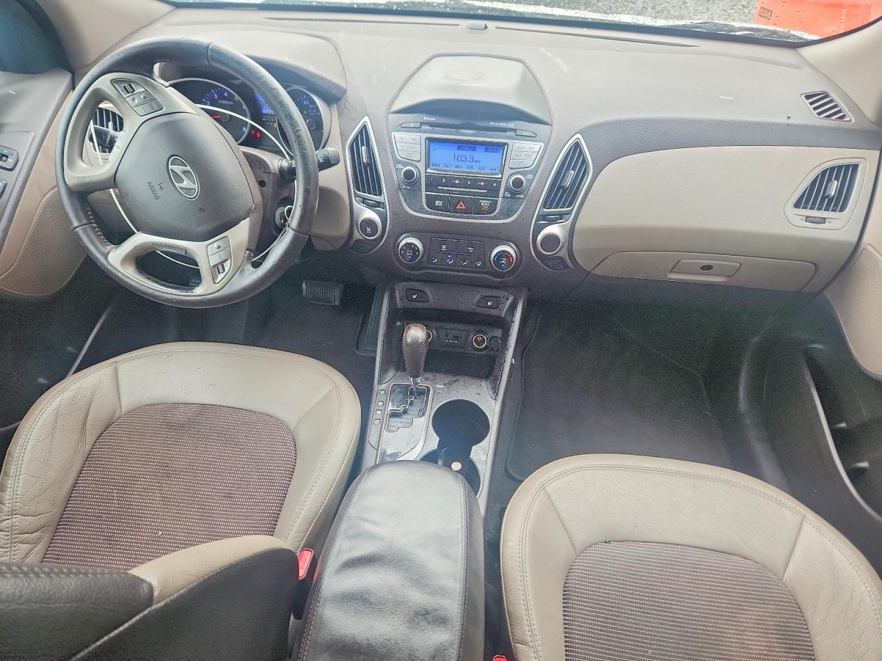 2013 HYUNDAI TUCSON GLS photo 8