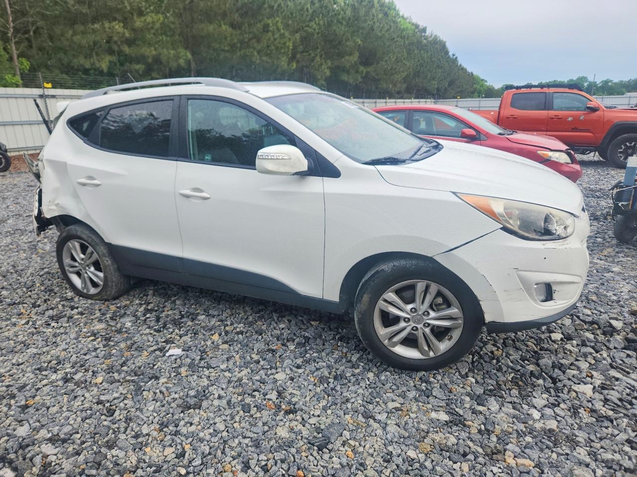 2013 HYUNDAI TUCSON GLS photo 4