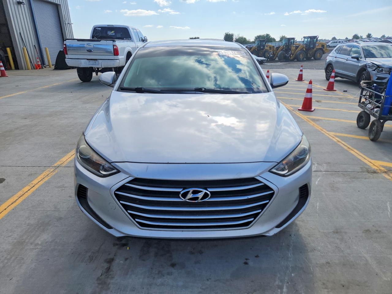 2018 HYUNDAI ELANTRA SEL photo 5