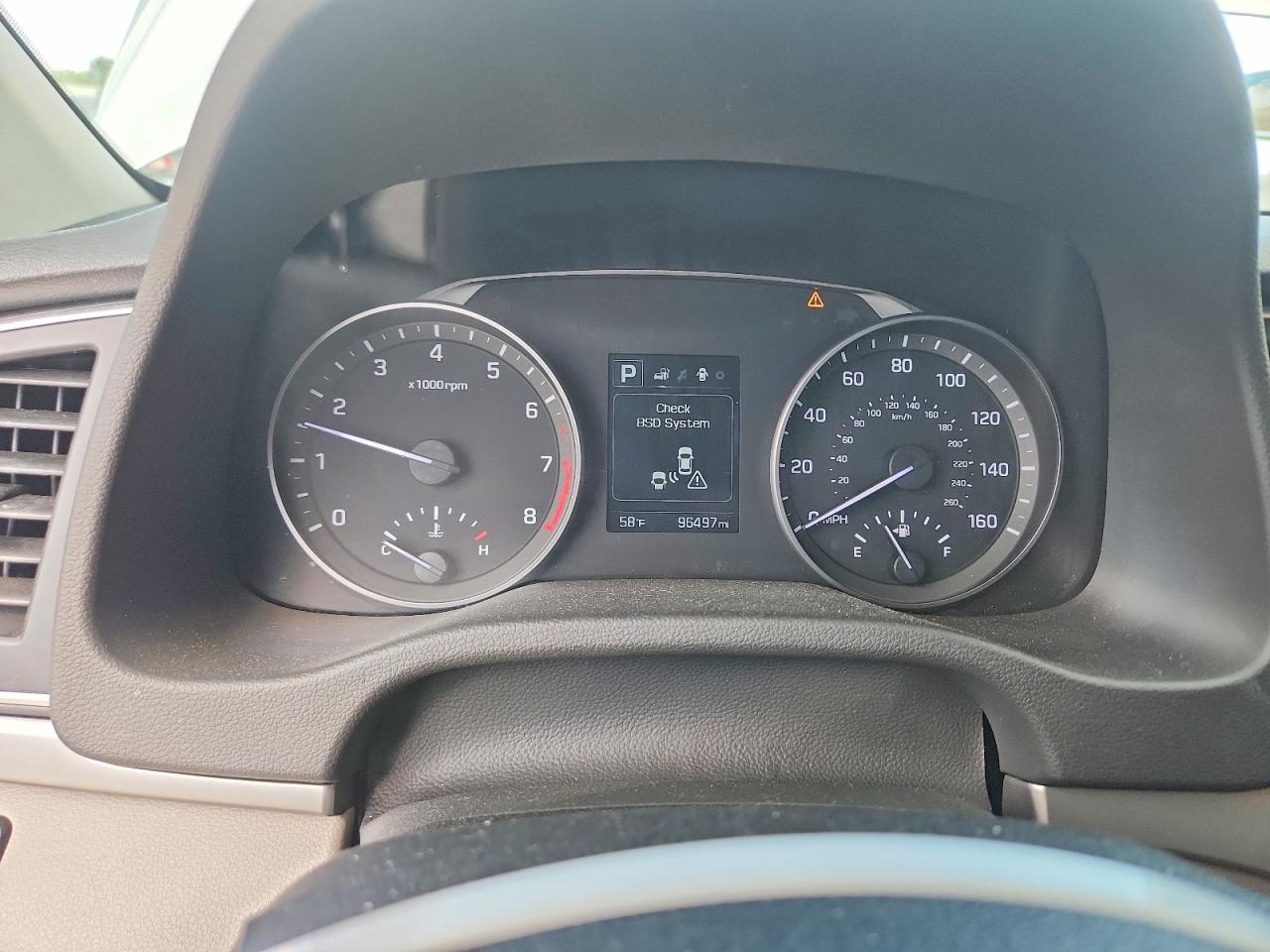 2018 HYUNDAI ELANTRA SEL photo 9