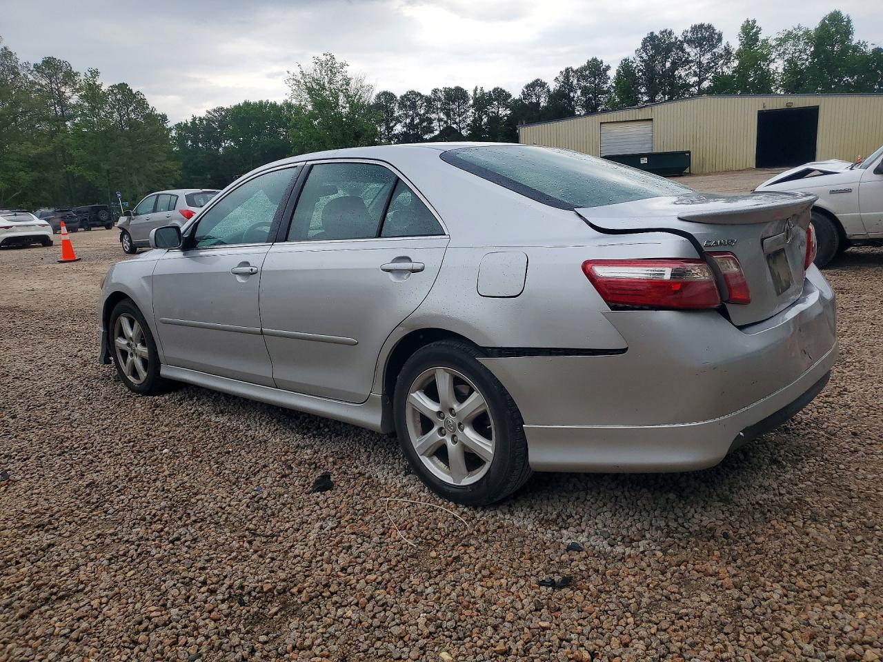 2007 TOYOTA CAMRY SE photo 4