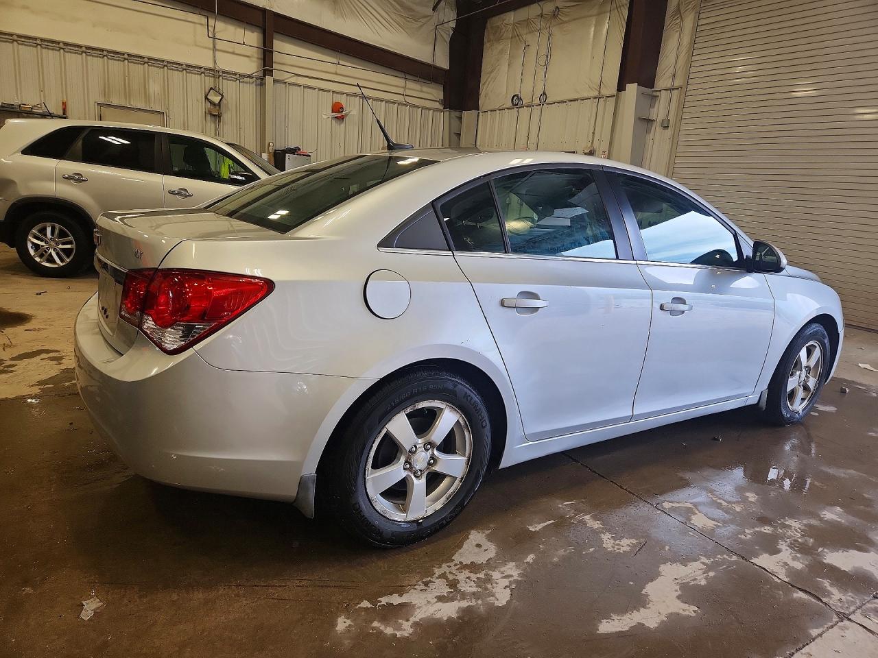 2013 CHEVROLET CRUZE LT photo 3