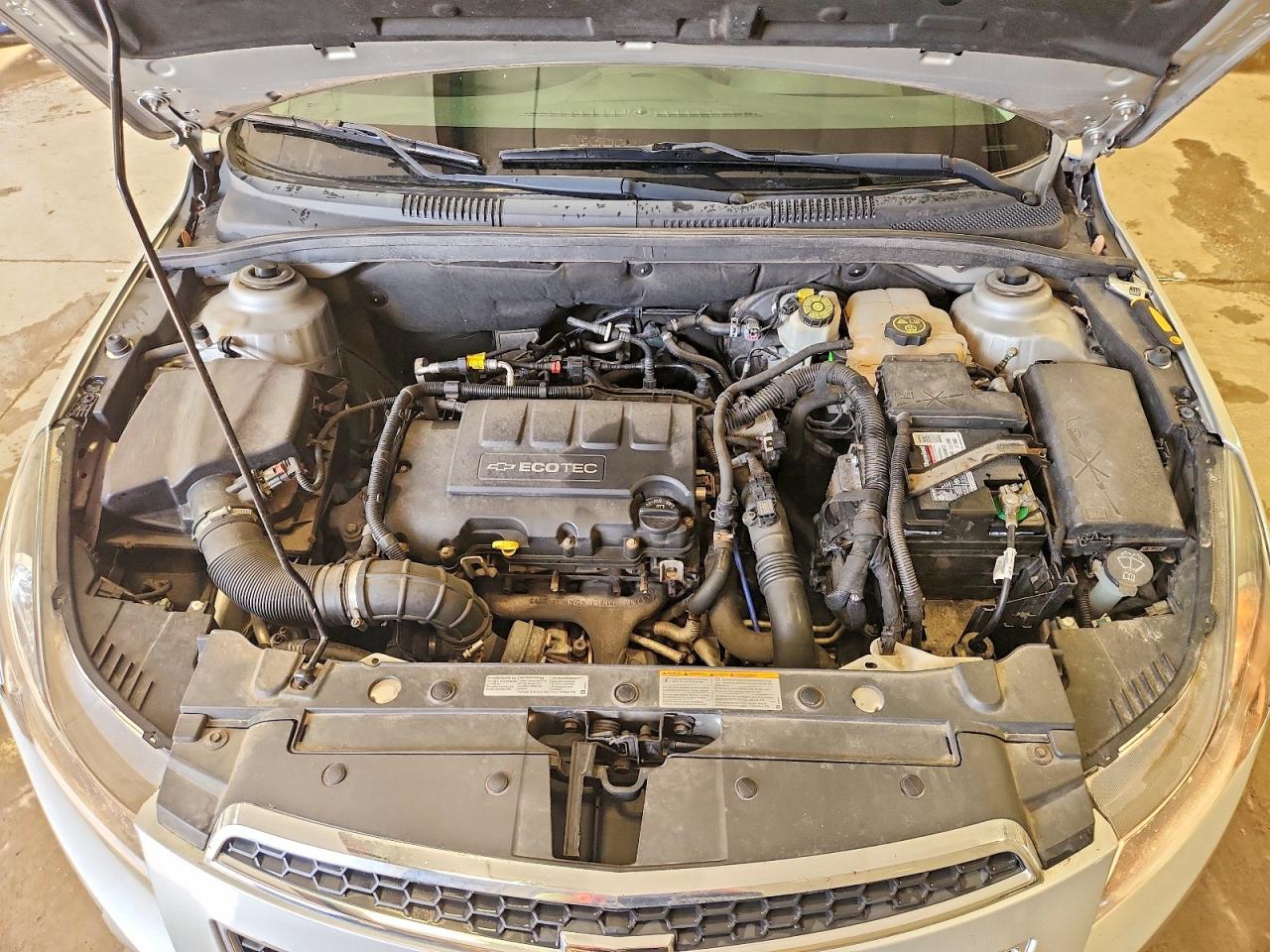 2013 CHEVROLET CRUZE LT photo 11