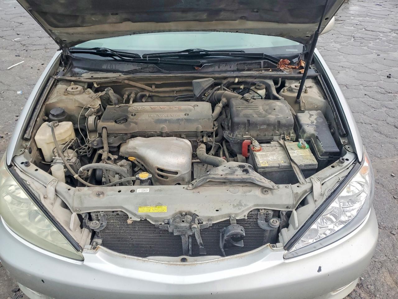 2005 TOYOTA CAMRY LE photo 31