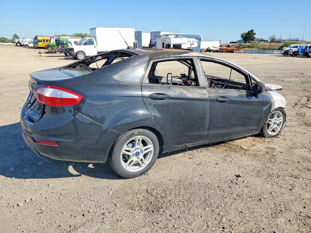 2019 FORD FIESTA SE photo 3