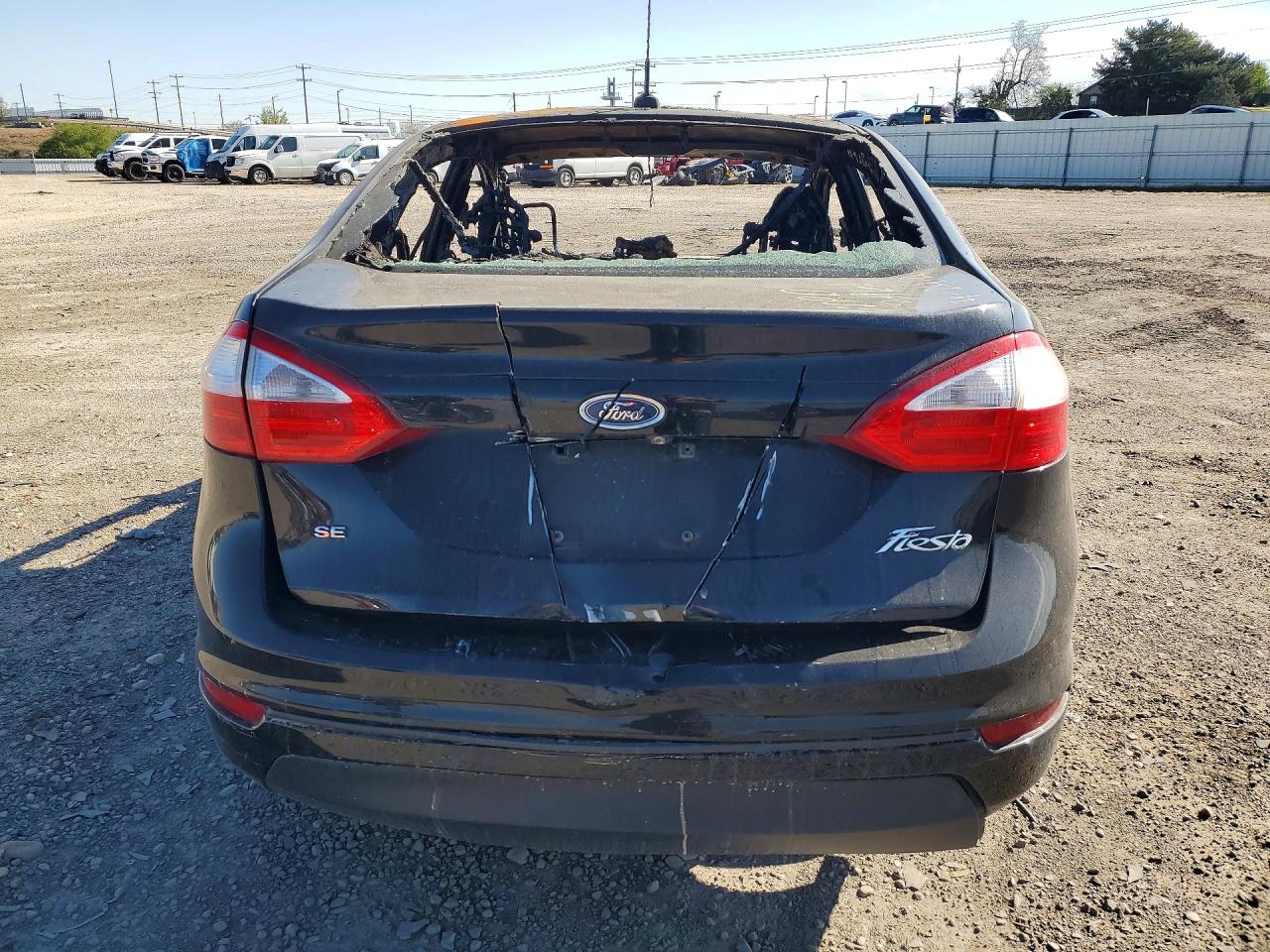 2019 FORD FIESTA SE photo 6