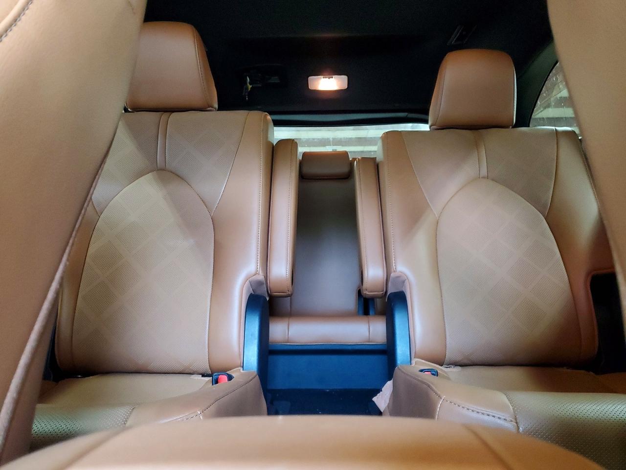 2022 TOYOTA HIGHLANDER HYBRID PLATINUM photo 19