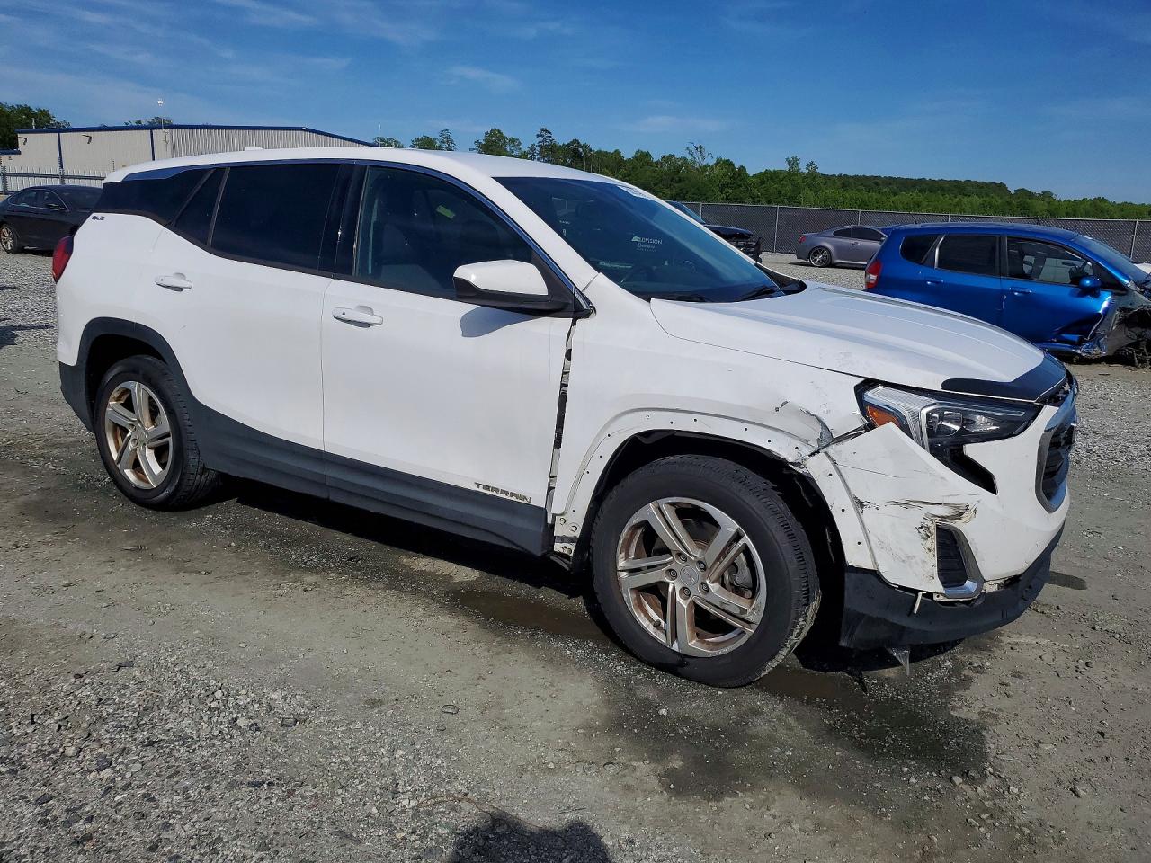 2018 GMC TERRAIN SLE photo 7