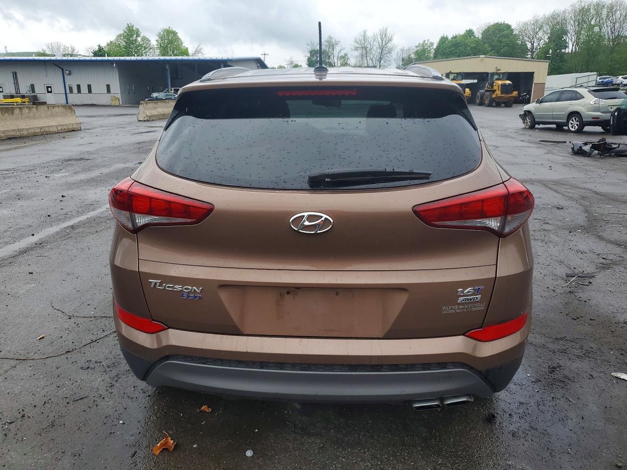 2016 HYUNDAI TUCSON ECO photo 11
