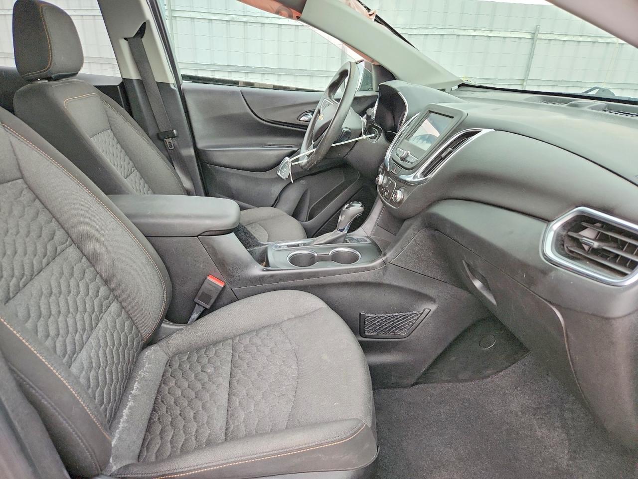 2018 CHEVROLET EQUINOX LT photo 7
