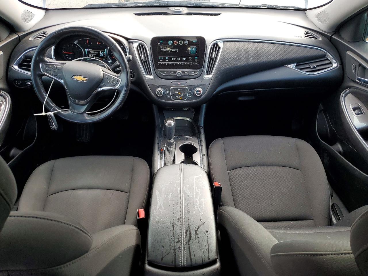 2018 CHEVROLET MALIBU LT photo 8
