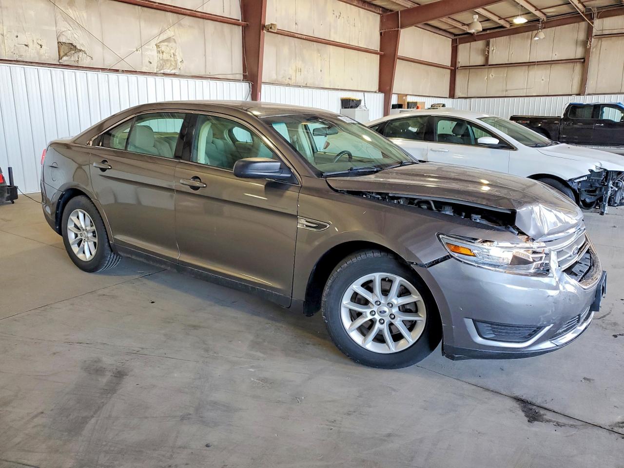 2014 FORD TAURUS SE photo 7