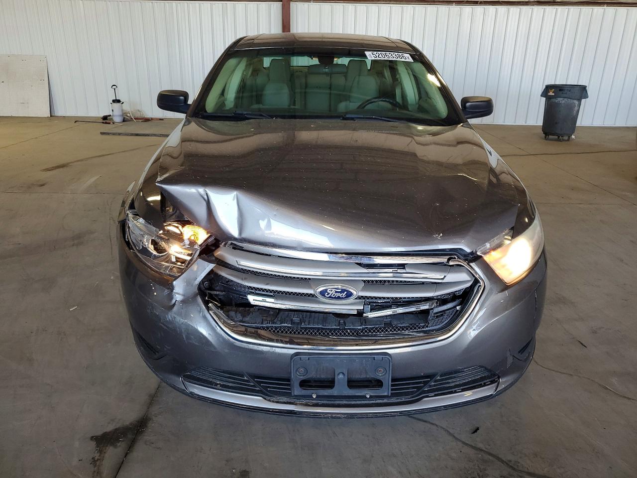 2014 FORD TAURUS SE photo 9