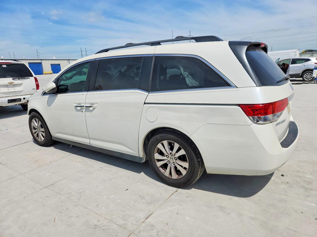 2014 HONDA ODYSSEY EXL photo 4