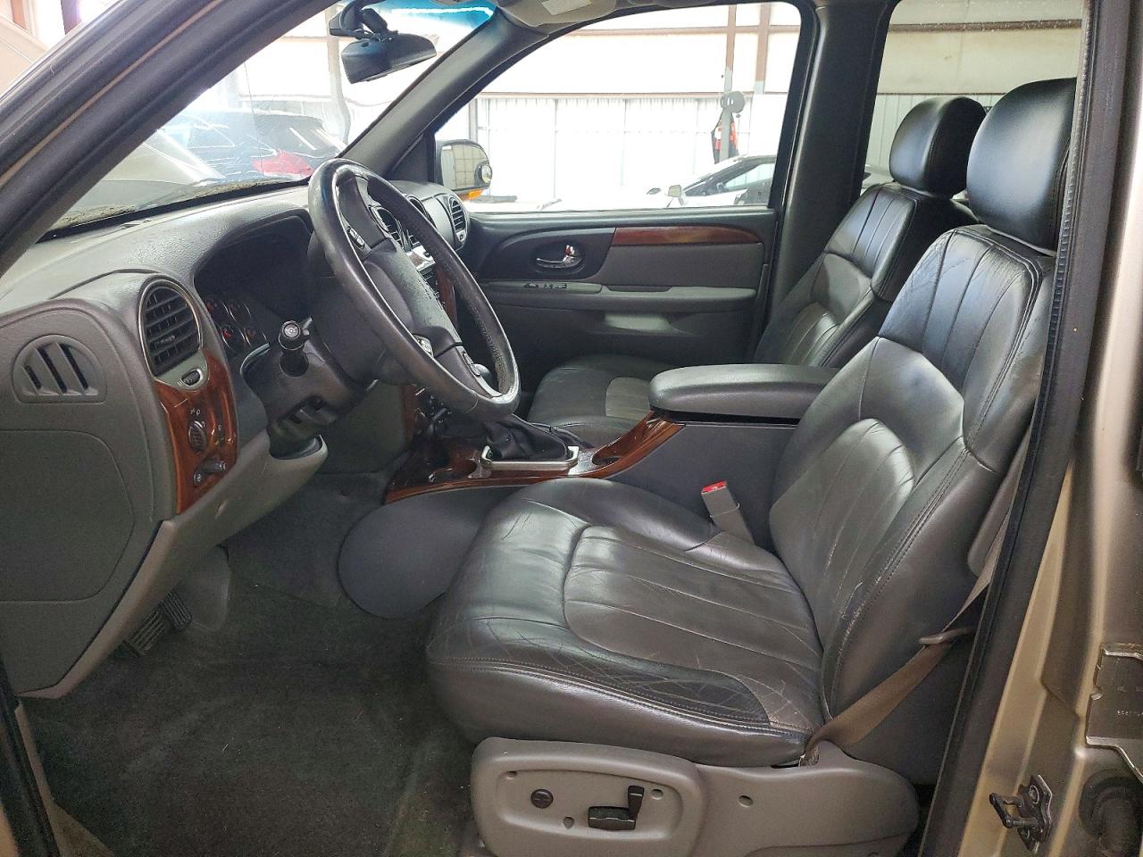 2003 GMC ENVOY photo 13