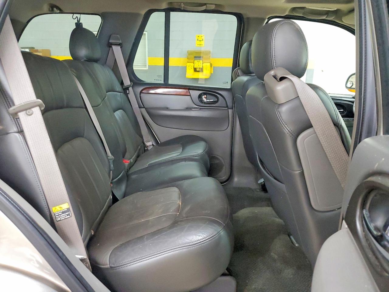 2003 GMC ENVOY photo 21