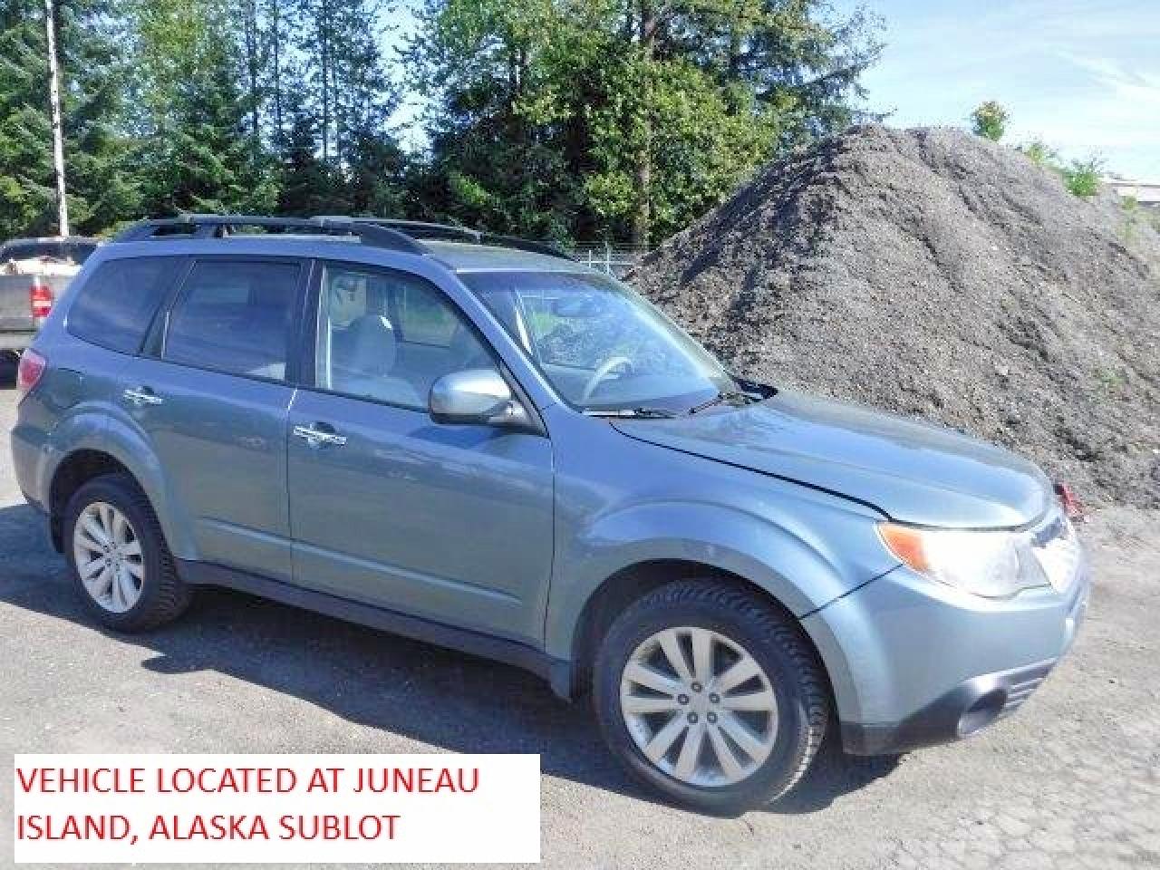 2011 SUBARU FORESTER 2.5X PREMIUM photo 3