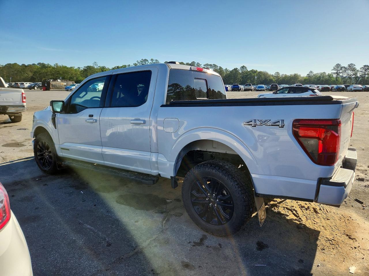 2025 FORD F150 XLT photo 3