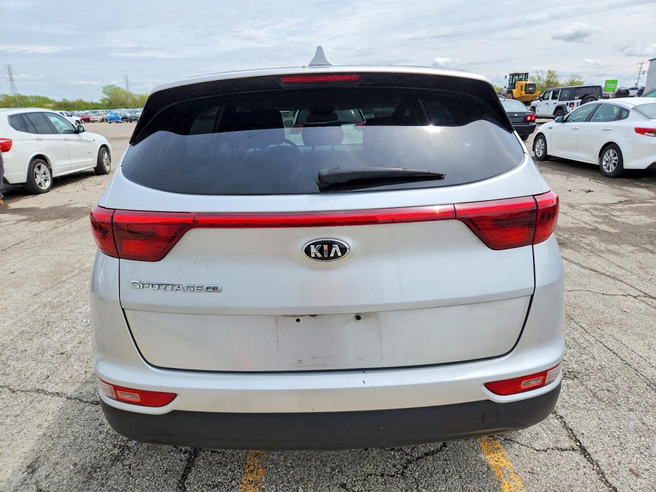 2017 KIA SPORTAGE LX photo 11